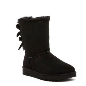 Black Bailey Bow Uggs